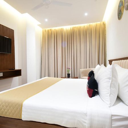 Aceotel Premier, Vijay Nagar Індаур Екстер'єр фото